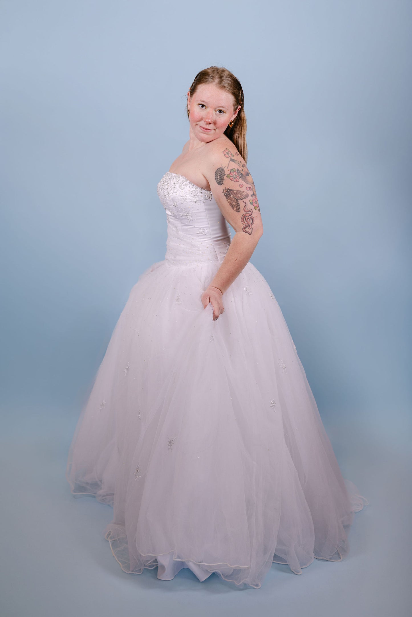Stefanie: 2001 tulle strapless ball gown with detachable train and double veil
