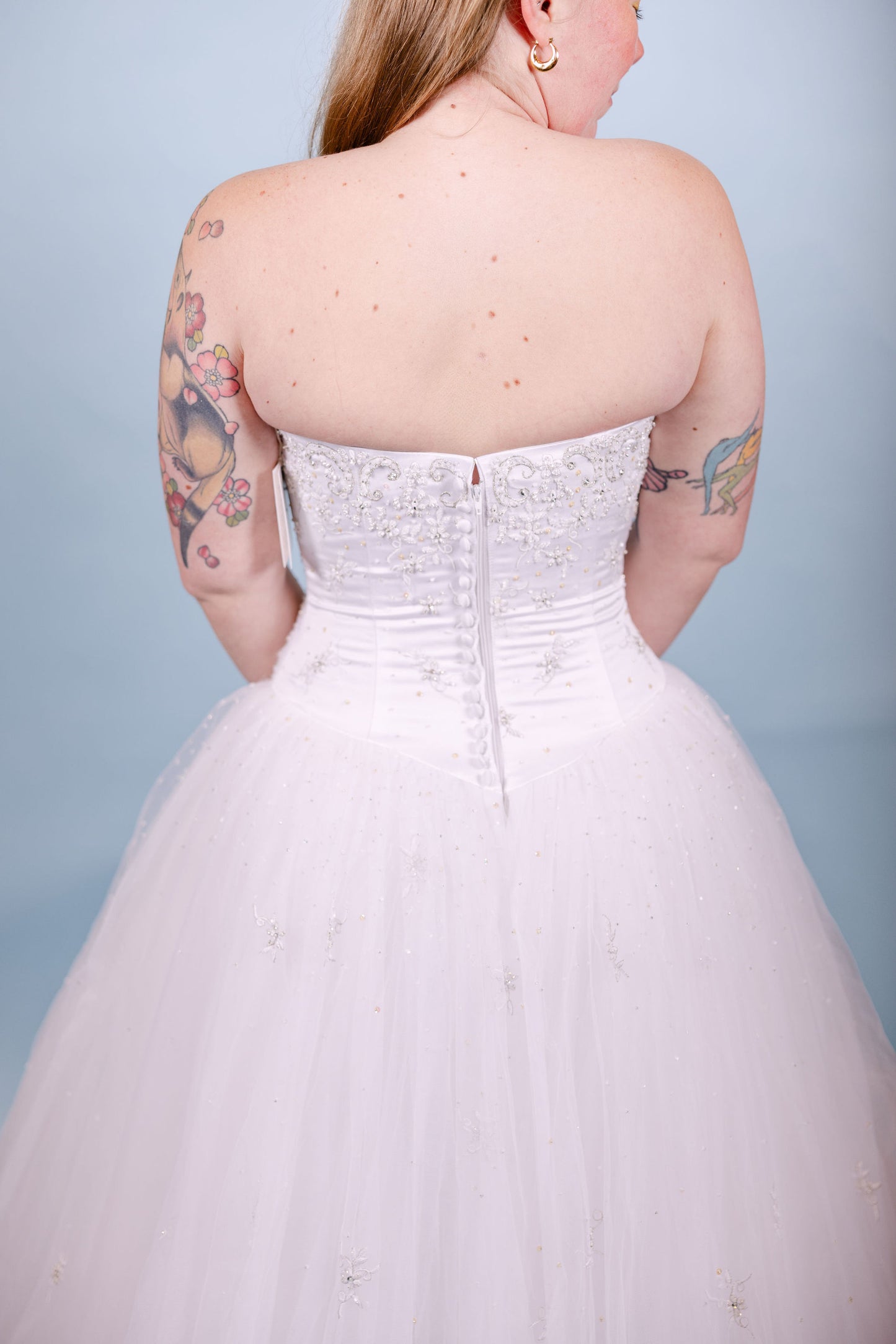 Stefanie: 2001 tulle strapless ball gown with detachable train and double veil