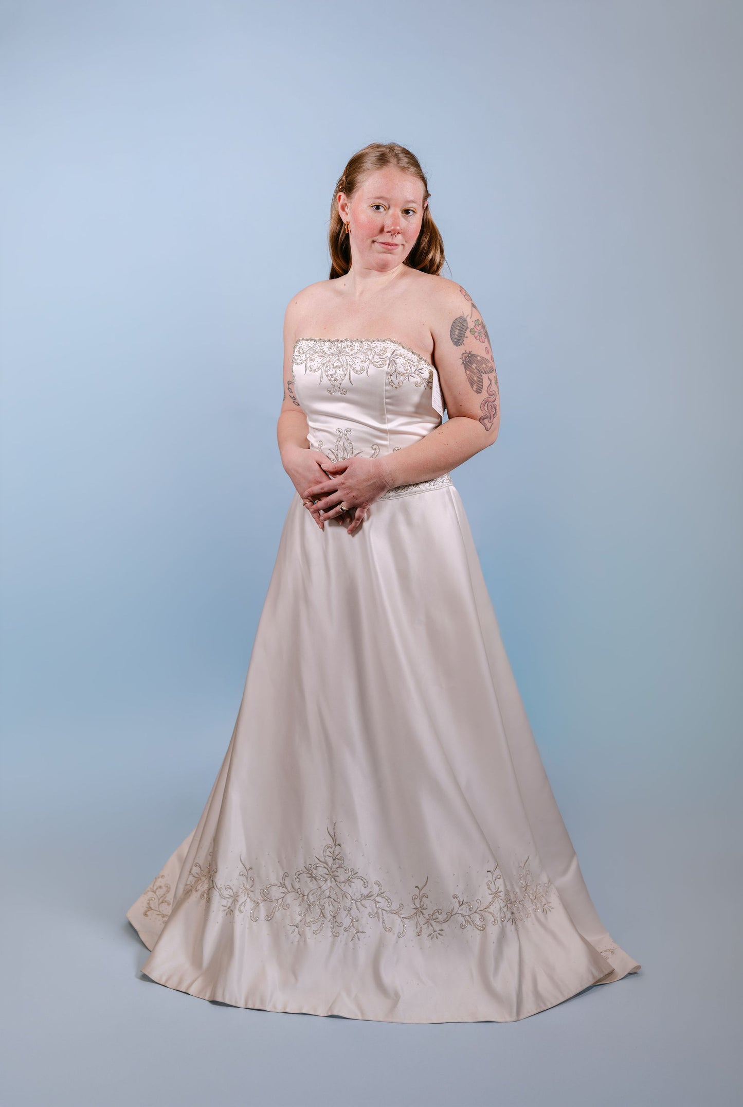 Herietta: Strapless, 2000s silver and gray stitching and beading around neckline and waist
