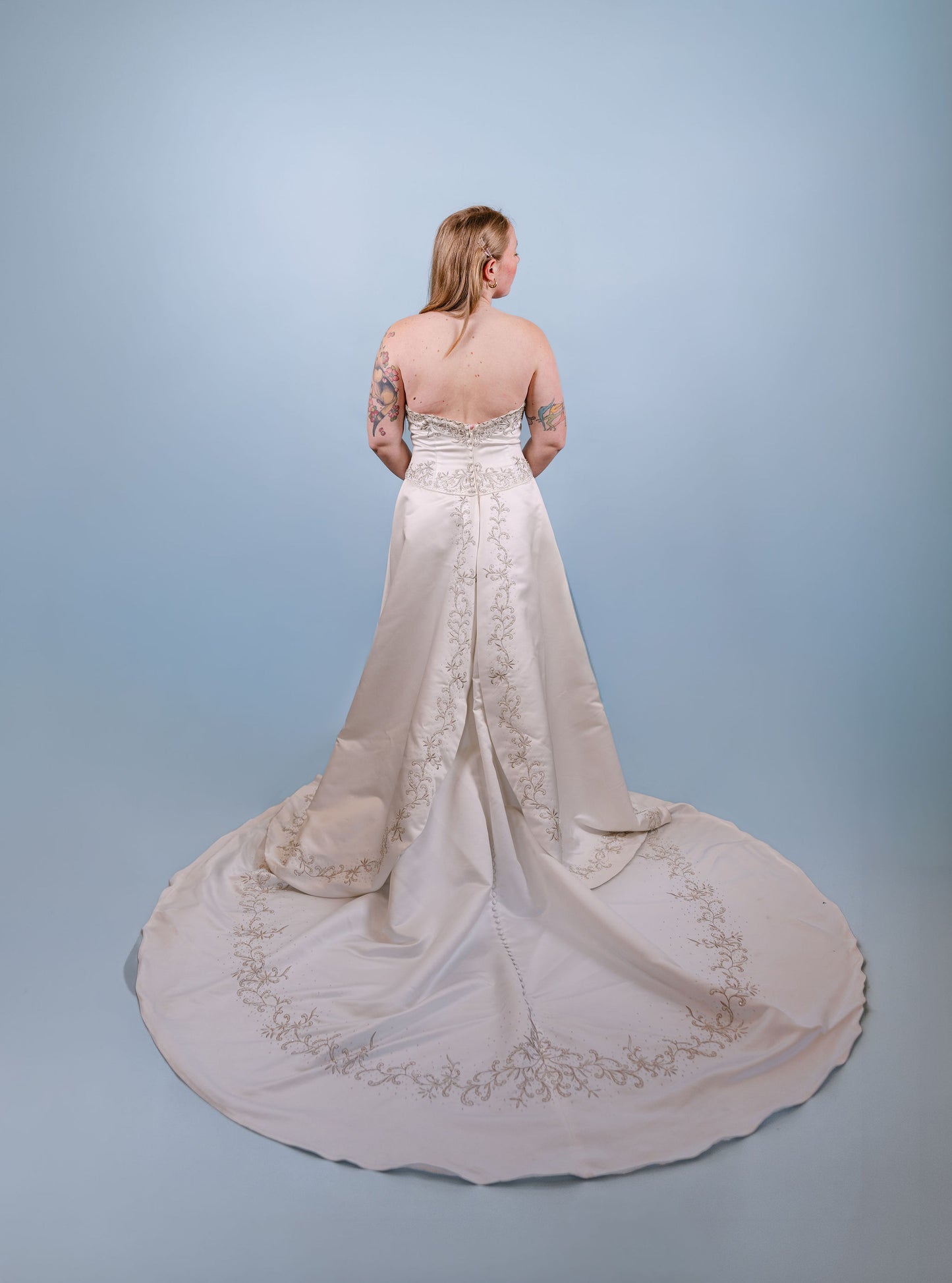 Herietta: Strapless, 2000s silver and gray stitching and beading around neckline and waist