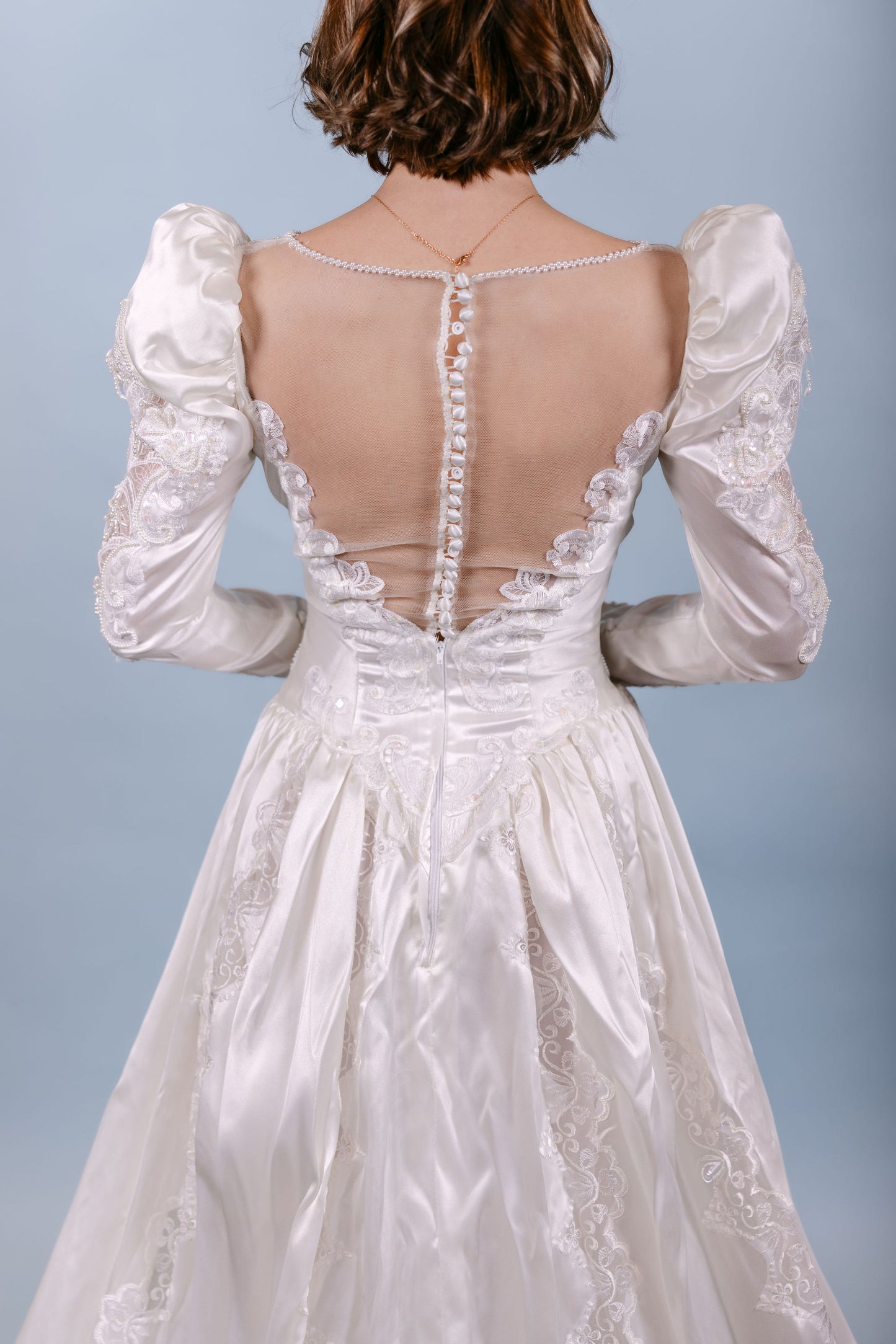 Frankie: exquiste beading, pearls, puffy shoulders, long train, 1980s