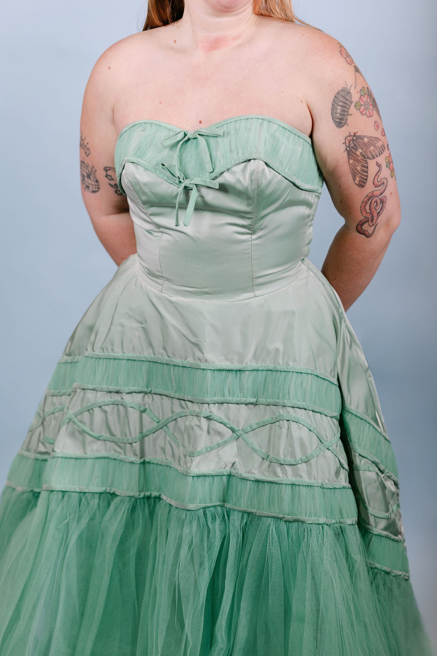 Elpheba: 1950s Emerald Green Strapless Gown