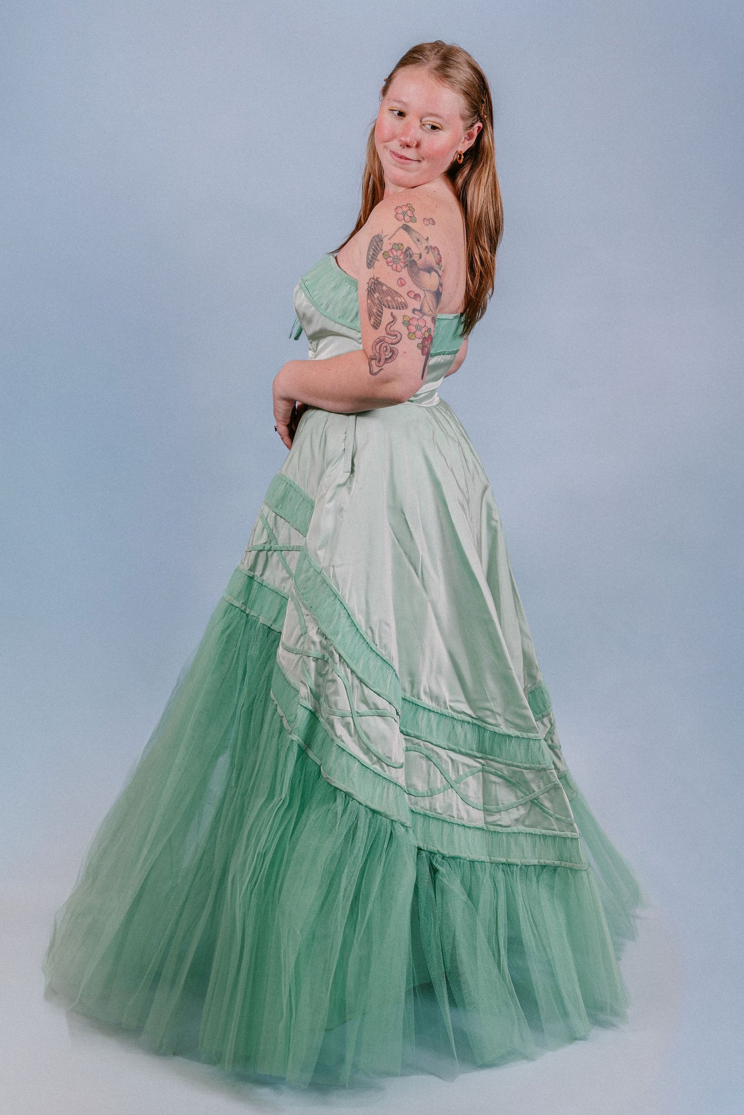 Elpheba: 1950s Emerald Green Strapless Gown