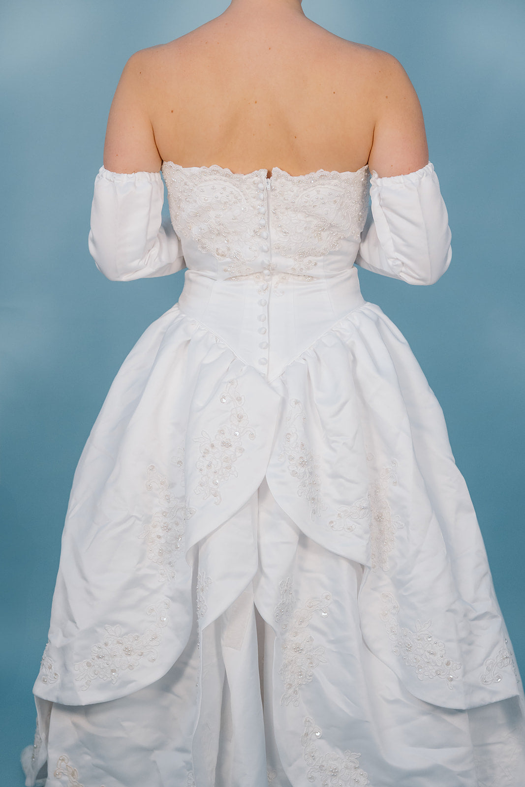 Cutter: White Strapless 2000s Ballgown