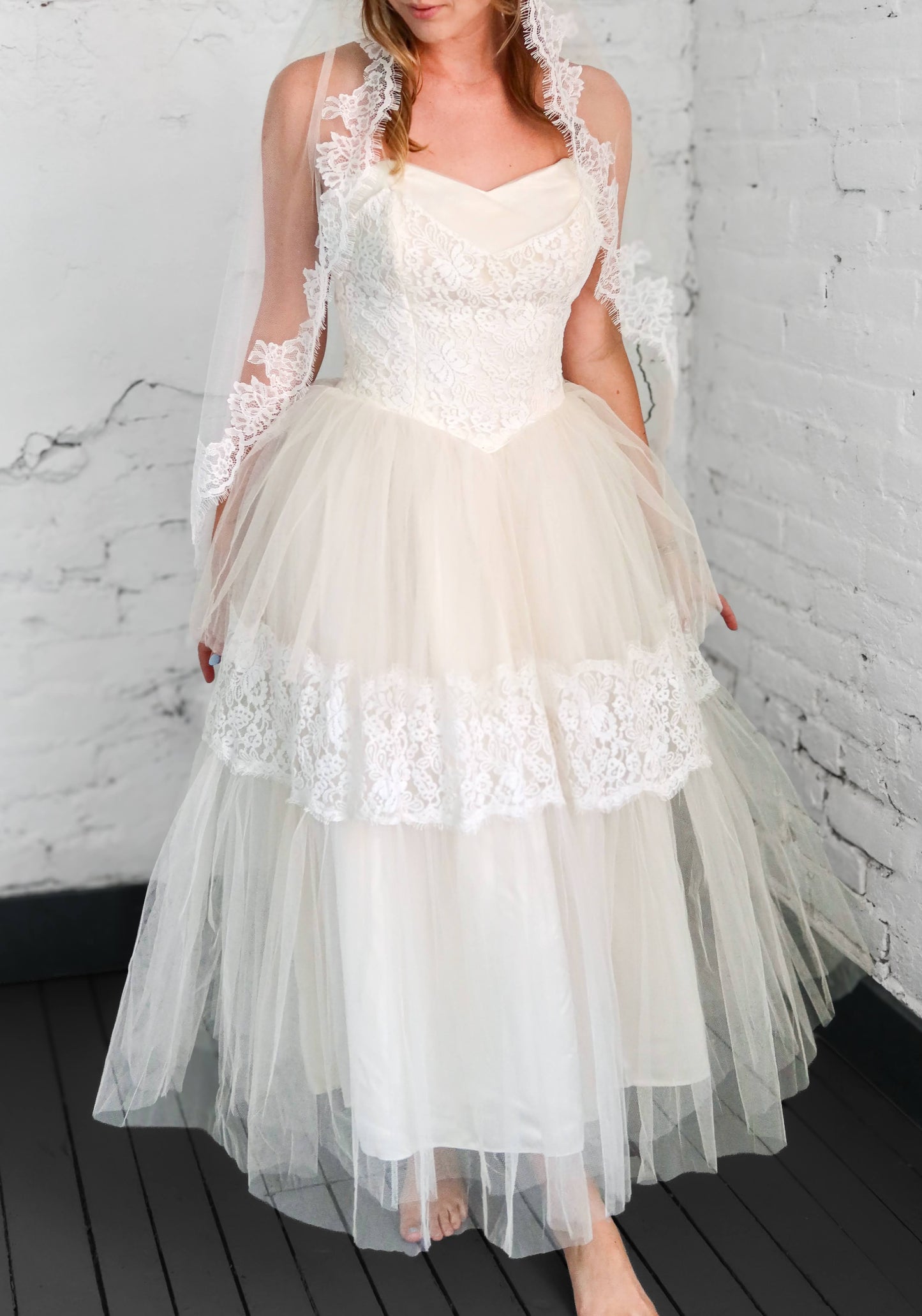 Jesse: 1960s Tea Length Tulle Layered Dress
